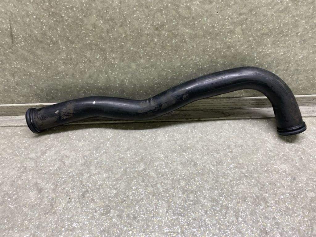 25460-2G201 | Патрубок системи охолодження KIA SORENTO UM 14- - Фото 2