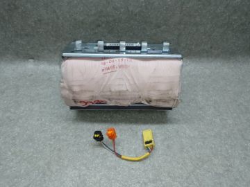 Подушка безопасности пассажира SUBARU LEGACY BN 14-18