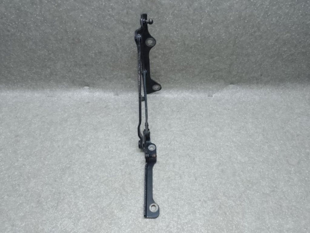 57520AL00A9P | Петля крышки багажника прав. SUBARU LEGACY BN 14-18 - Фото 2