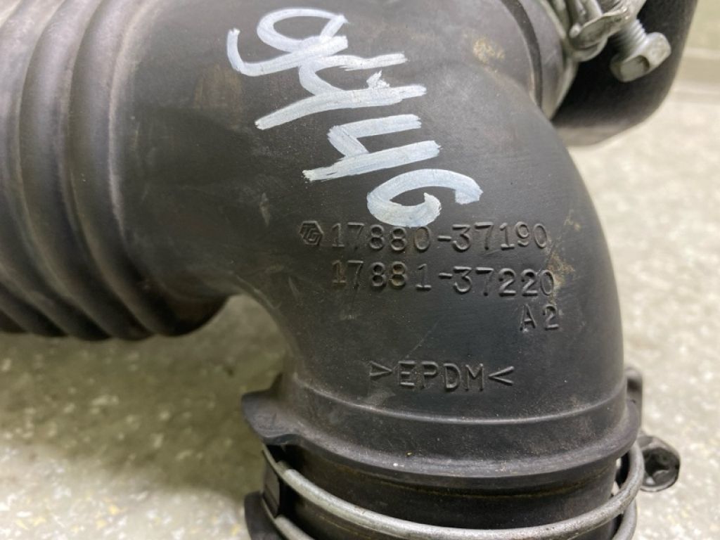 17881-37220 | патрубок повітряного фільтра LEXUS CT200 11-17 - Фото 6