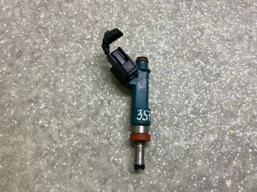 Форсунка паливна LEXUS CT200 11-17