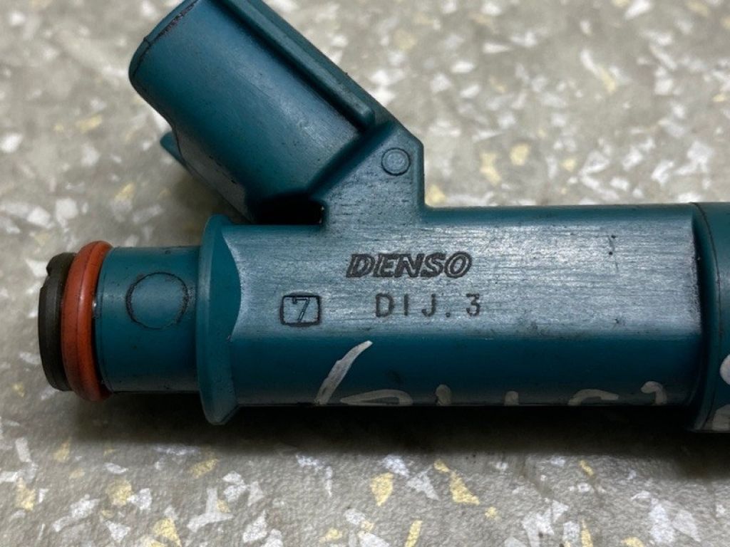 23209-39196 | Форсунка паливна LEXUS CT200 11-17 - Фото 5