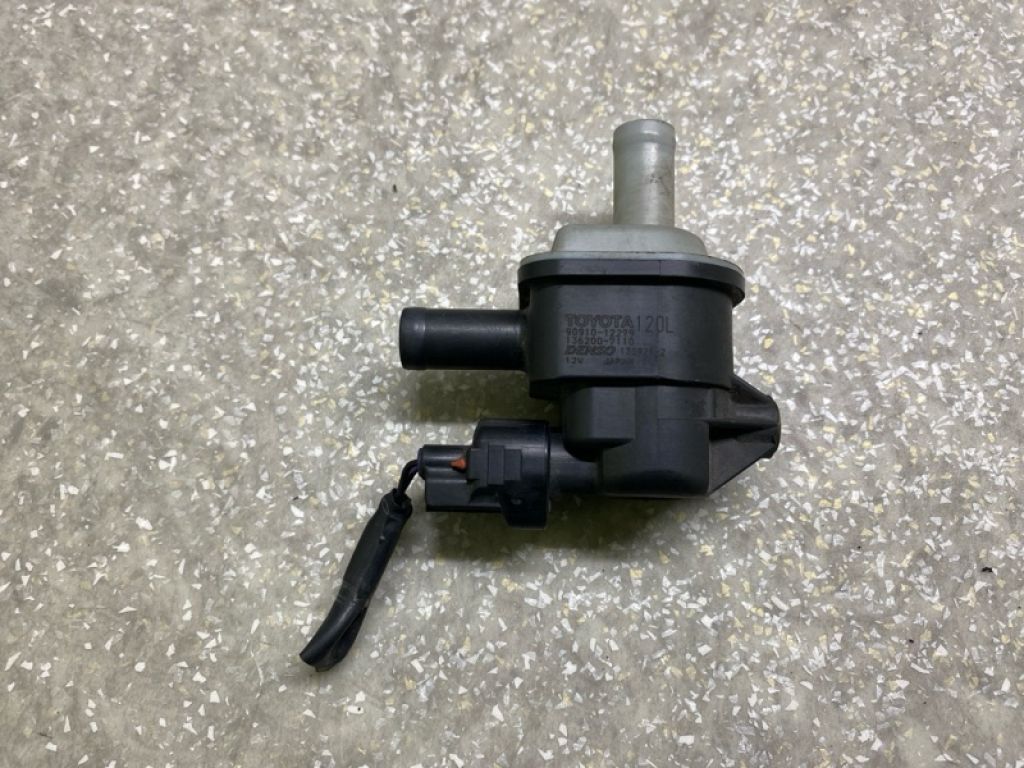 25860-37020 | Клапан электромагнитный (вакуумный) LEXUS CT200 11-17 - Фото 2