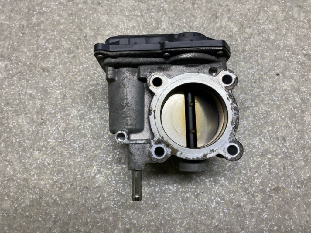 22030-37060 | Дросельна заслінка LEXUS CT200 11-17 - Фото 2