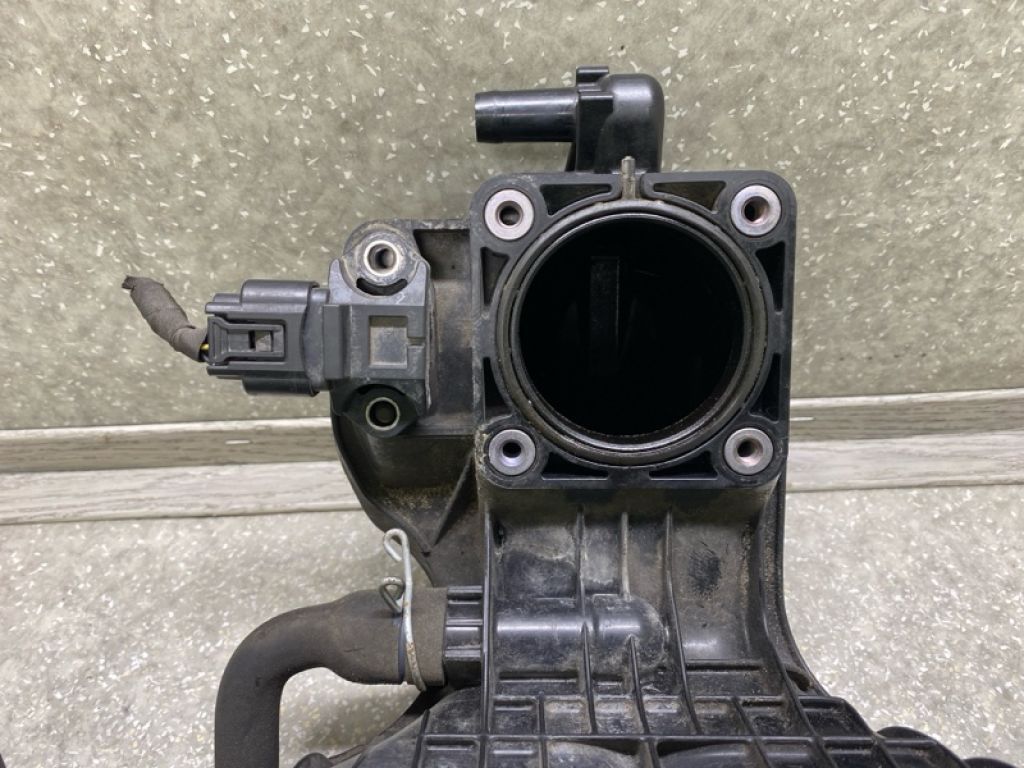 17120-37054 | Колектор впускний LEXUS CT200 11-17 - Фото 2