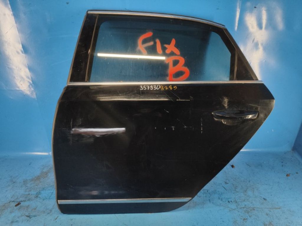 561 833 055 C | Двері задн. лів. VOLKSWAGEN PASSAT B8 14-