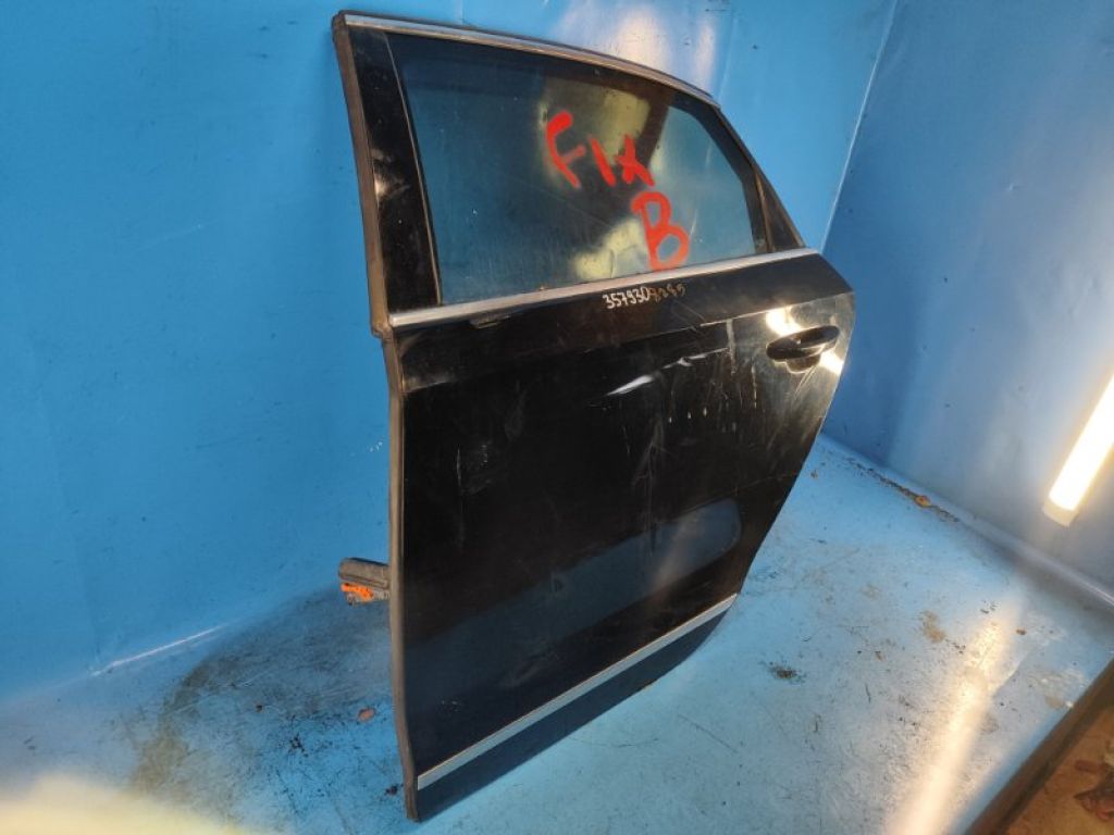 561 833 055 C | Двері задн. лів. VOLKSWAGEN PASSAT B8 14- - Фото 3