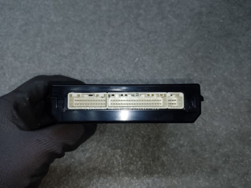 88801AL090 | Блок управления центральным замком SUBARU LEGACY BN 14-18 - Фото 3