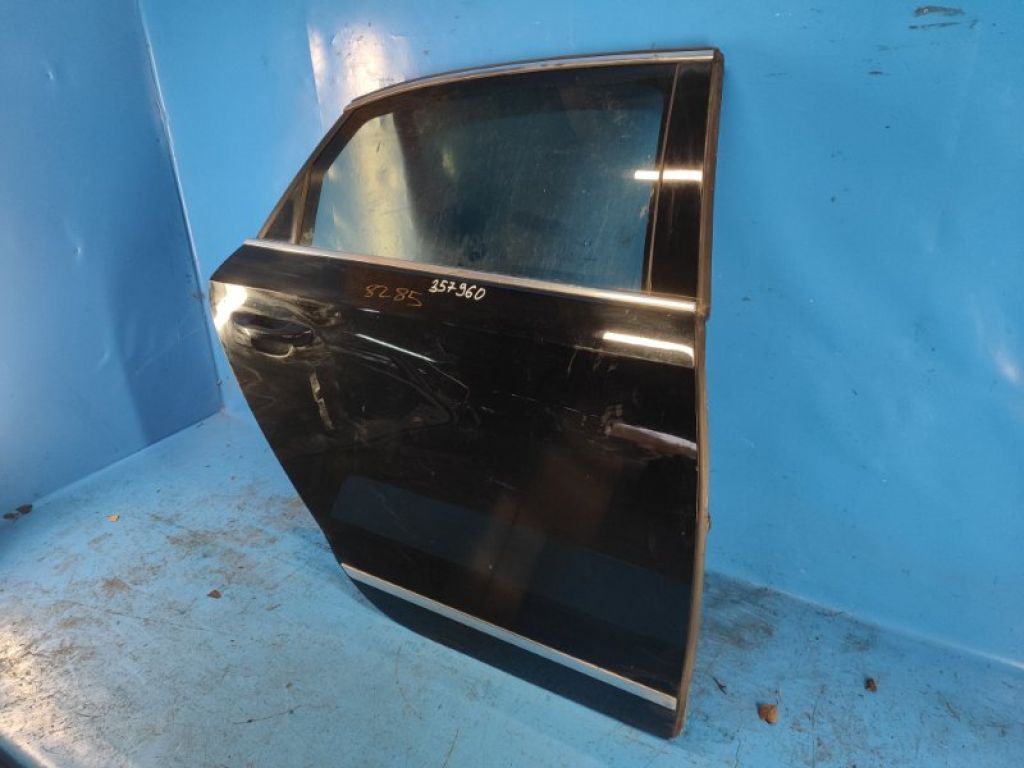 561 833 056 C | Двері задн. прав. VOLKSWAGEN PASSAT B8 14- - Фото 2