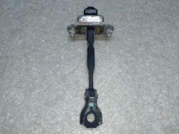 Обмежувач дверей передн. SUBARU LEGACY BN 14-18