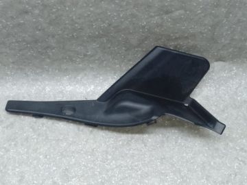 Пластик под лобовое стекло / Жабо прав. SUBARU LEGACY BN 14-18