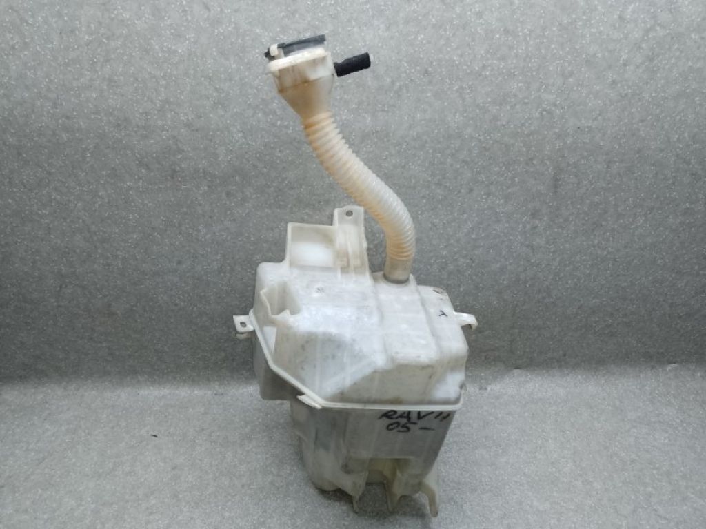 85315-42230 | Бачок омывателя TOYOTA RAV4 05-12