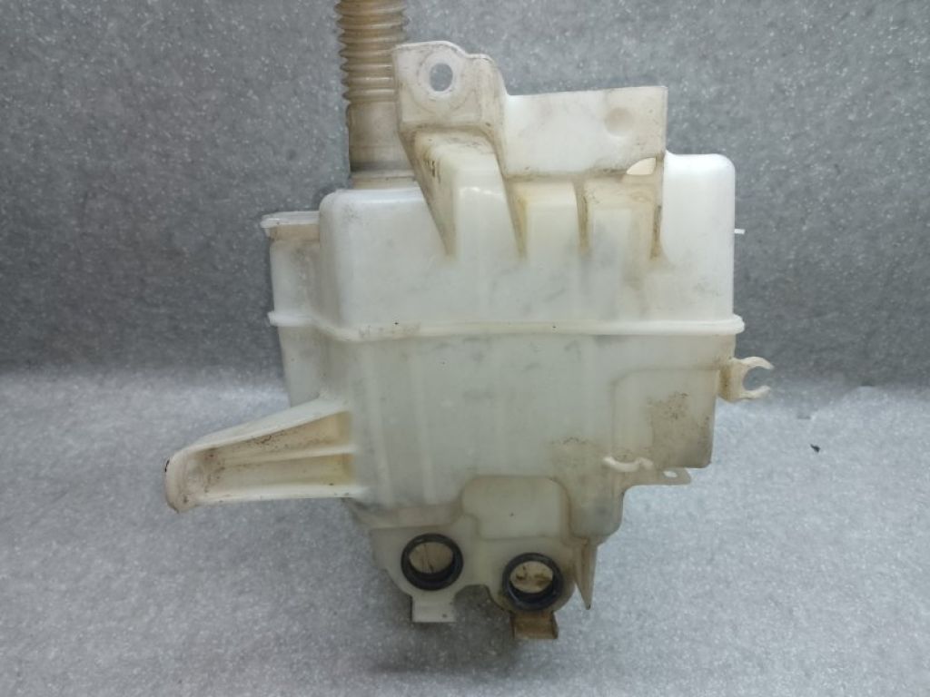 85315-42280 | Бачок омивача TOYOTA RAV4 05-12
