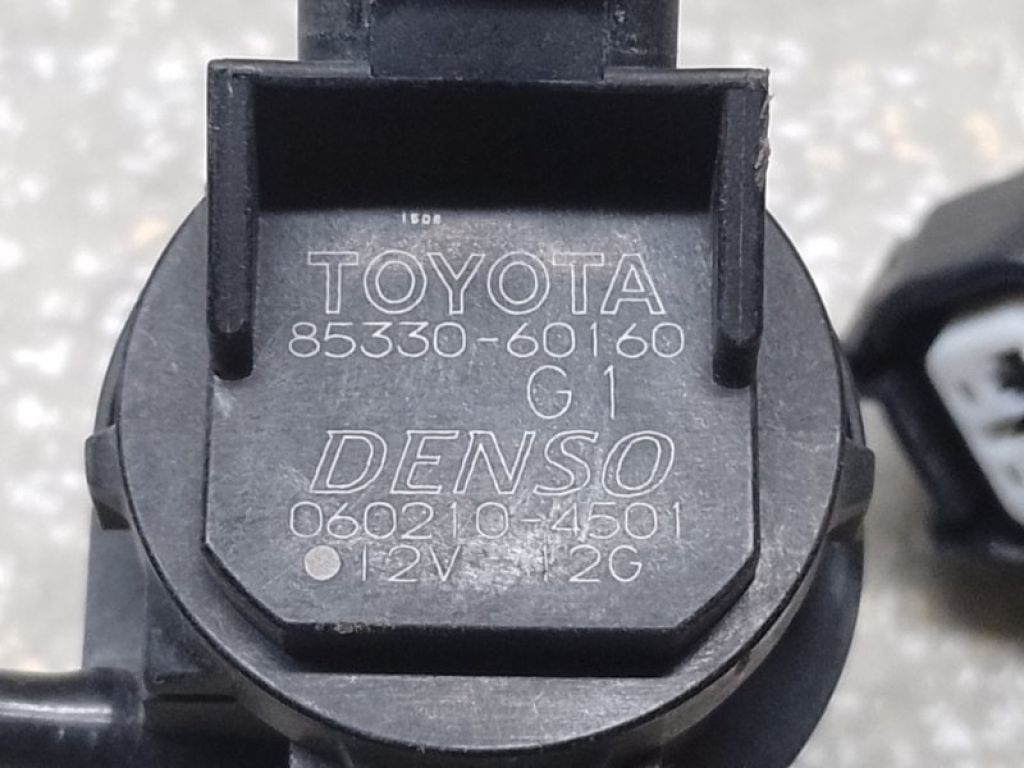 85330-60160 | Насос омывателя стекла задн. TOYOTA RAV4 05-12 - Фото 3
