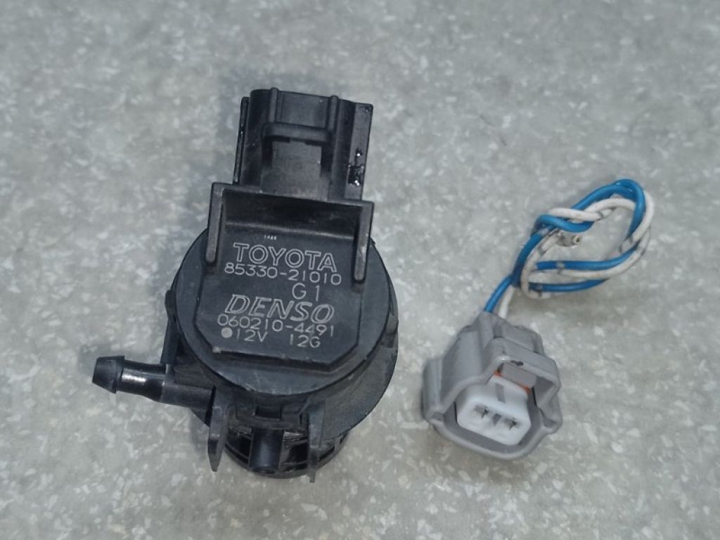 85330-21010 | Насос омивача скла передн. TOYOTA RAV4 05-12 - Фото 3