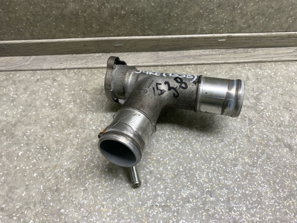 11060-1KC1A | Фланець системи охолодження NISSAN JUKE 10-19 - Фото 2