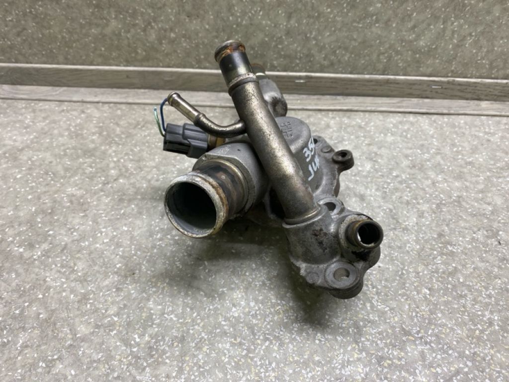 11060-1KC0A | Корпус термостату NISSAN JUKE 10-19 - Фото 3