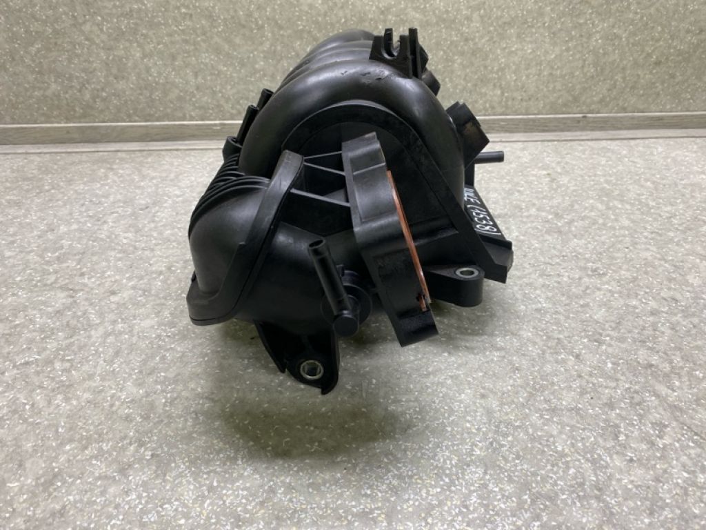 14001-1KC0A | Колектор впускний NISSAN JUKE 10-19 - Фото 2