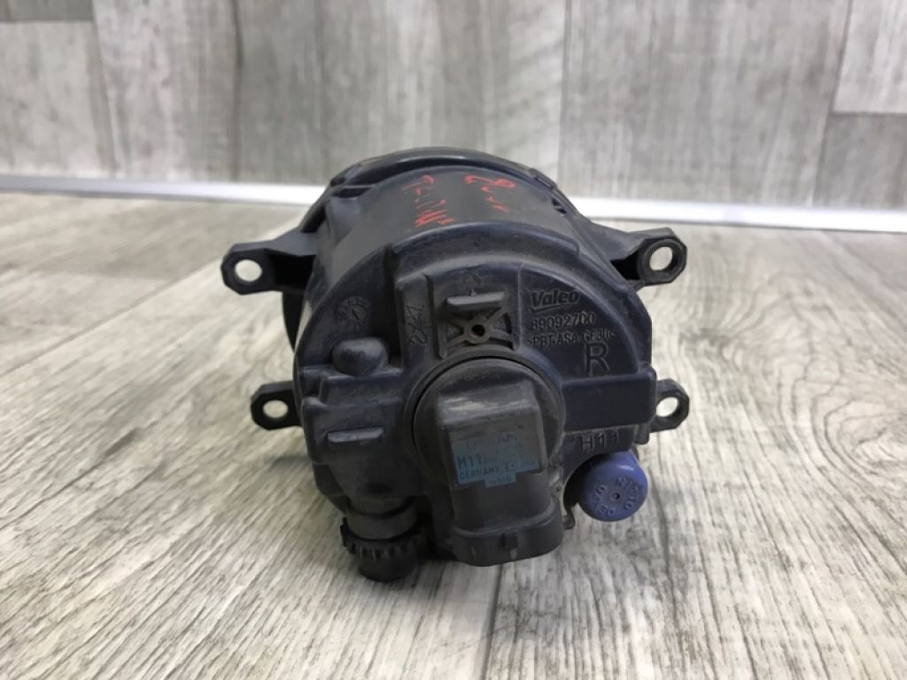 8121008020 | Протитуманна фара прав. TOYOTA TACOMA 05-15 - Фото 4