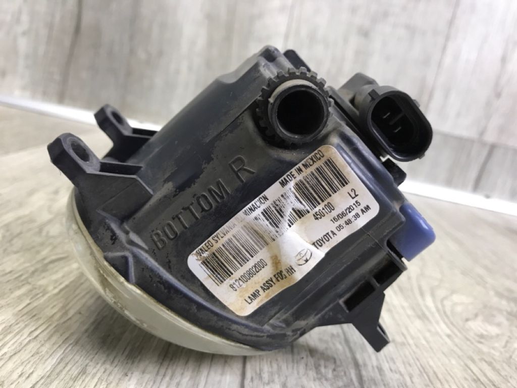 8121008020 | Протитуманна фара прав. TOYOTA TACOMA 05-15 - Фото 5