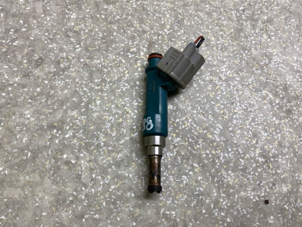 23209-39195 | Форсунка топливная TOYOTA PRIUS - 30 09-17