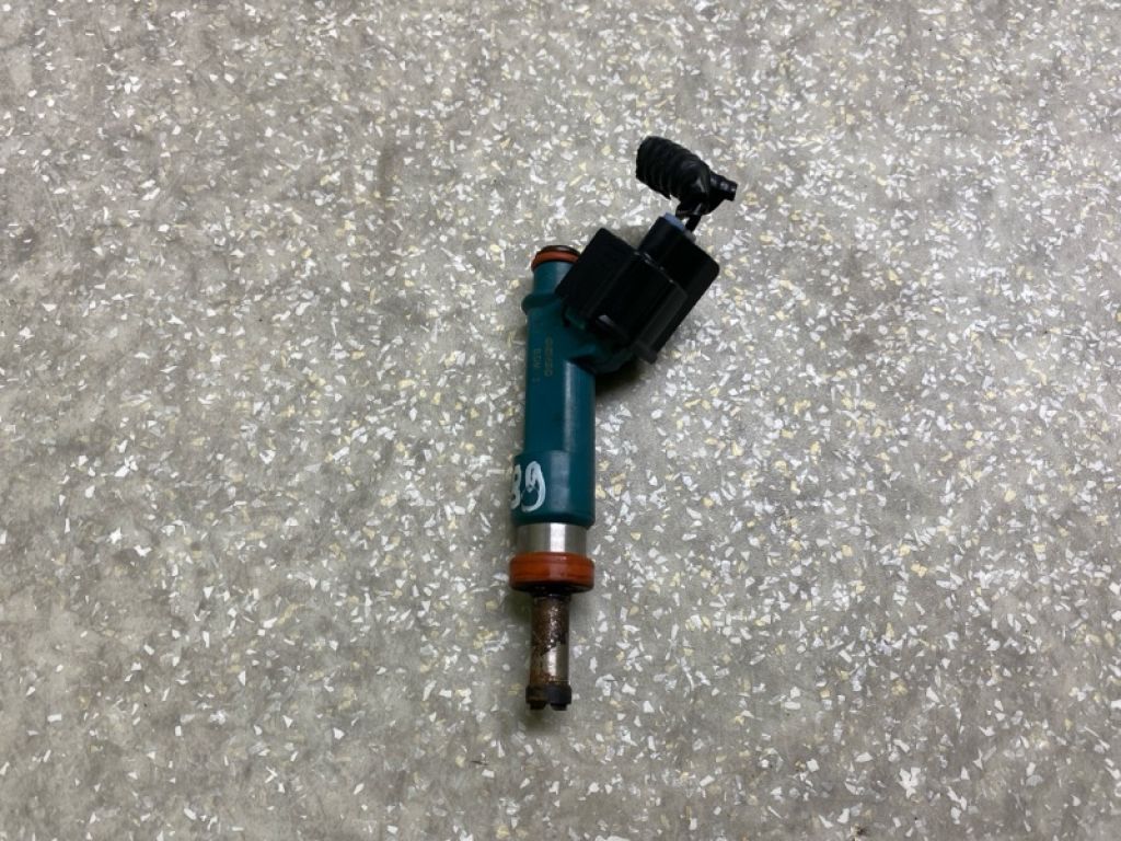 23209-39195 | Форсунка паливна TOYOTA PRIUS - 30 09-17