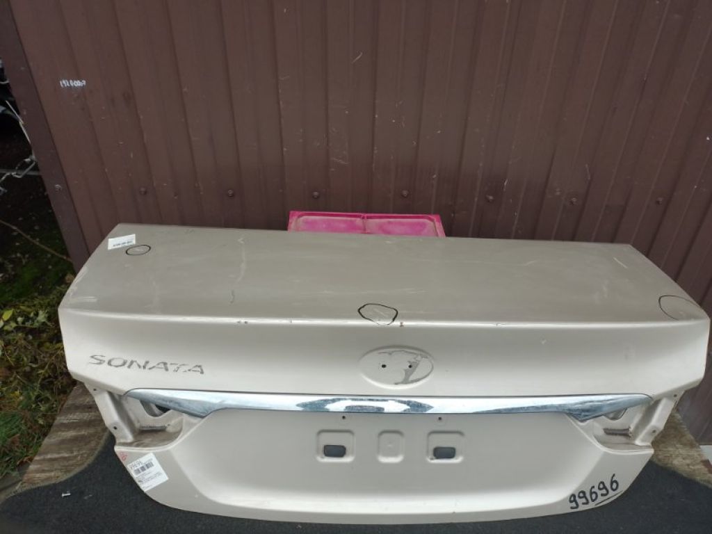 69200-3Q000 | Кришка багажника HYUNDAI SONATA YF 10-14 - Фото 3