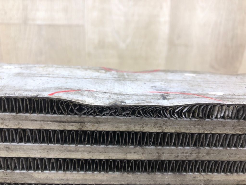 95199556 | Радіатор інтеркулера CHEVROLET SONIC 11-16 - Фото 12