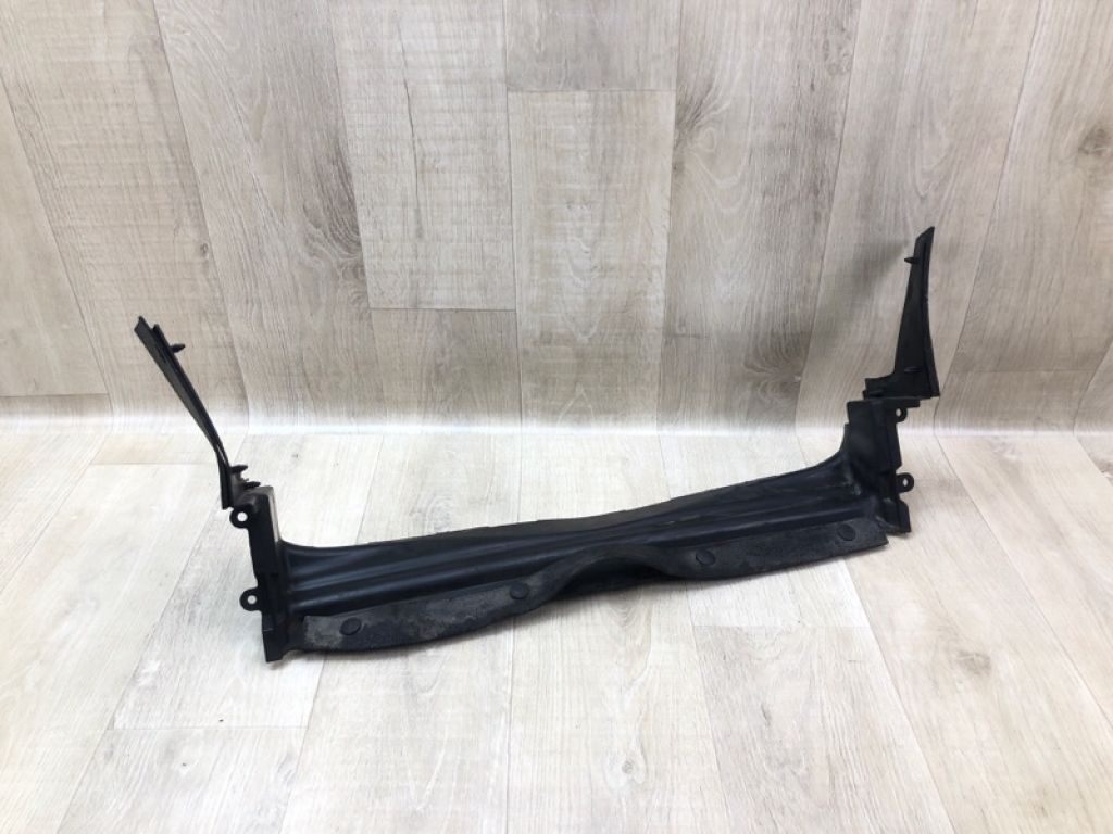 95199555 | Дефлектор радіатора CHEVROLET SONIC 11-16