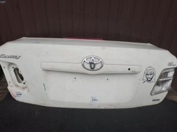 Крышка багажника TOYOTA CAMRY 40 06-11