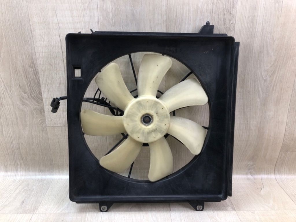 38615-R40-A01 | Дифузор вентилятора основного радіатора HONDA ACCORD CU8 / TSX 08-14