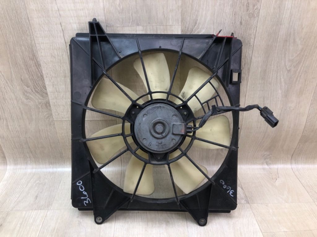 38615-R40-A01 | Дифузор вентилятора основного радіатора HONDA ACCORD CU8 / TSX 08-14 - Фото 2