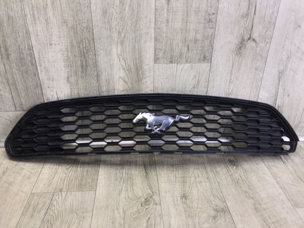 FR3Z-8200-AA | Решітка радіатора FORD MUSTANG 15-