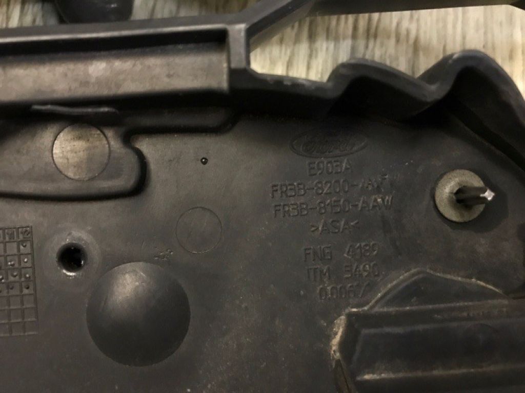 FR3Z-8200-AA | Решітка радіатора FORD MUSTANG 15- - Фото 8