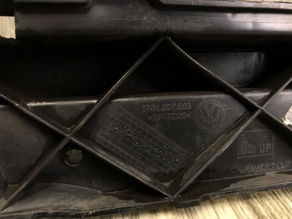 5NN 807 863 | Кронштейн заднього бампера VOLKSWAGEN TIGUAN 16-23 - Фото 9