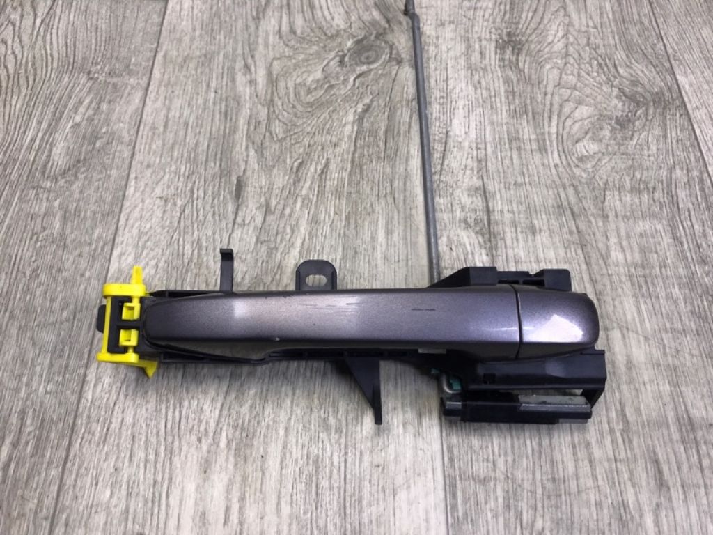 69230-08040-B1 | Ручка двері зовнішня задн. лів. TOYOTA SIENNA 11-16