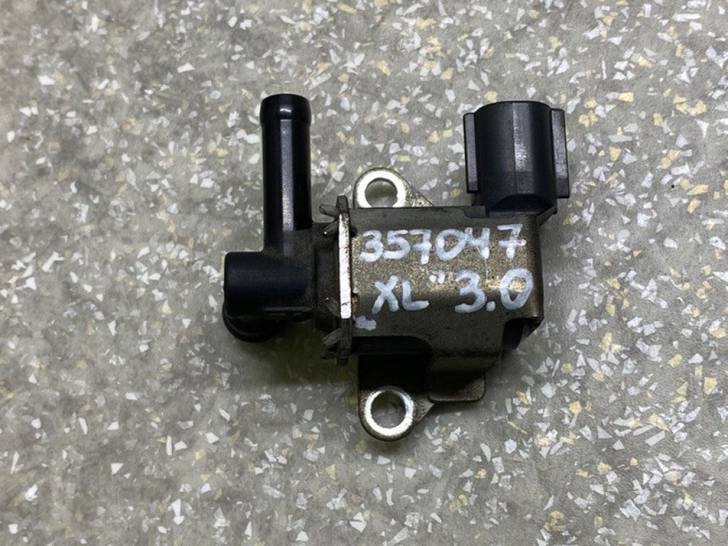 MN187611 | Клапан электромагнитный (вакуумный) MITSUBISHI OUTLANDER XL 05-13