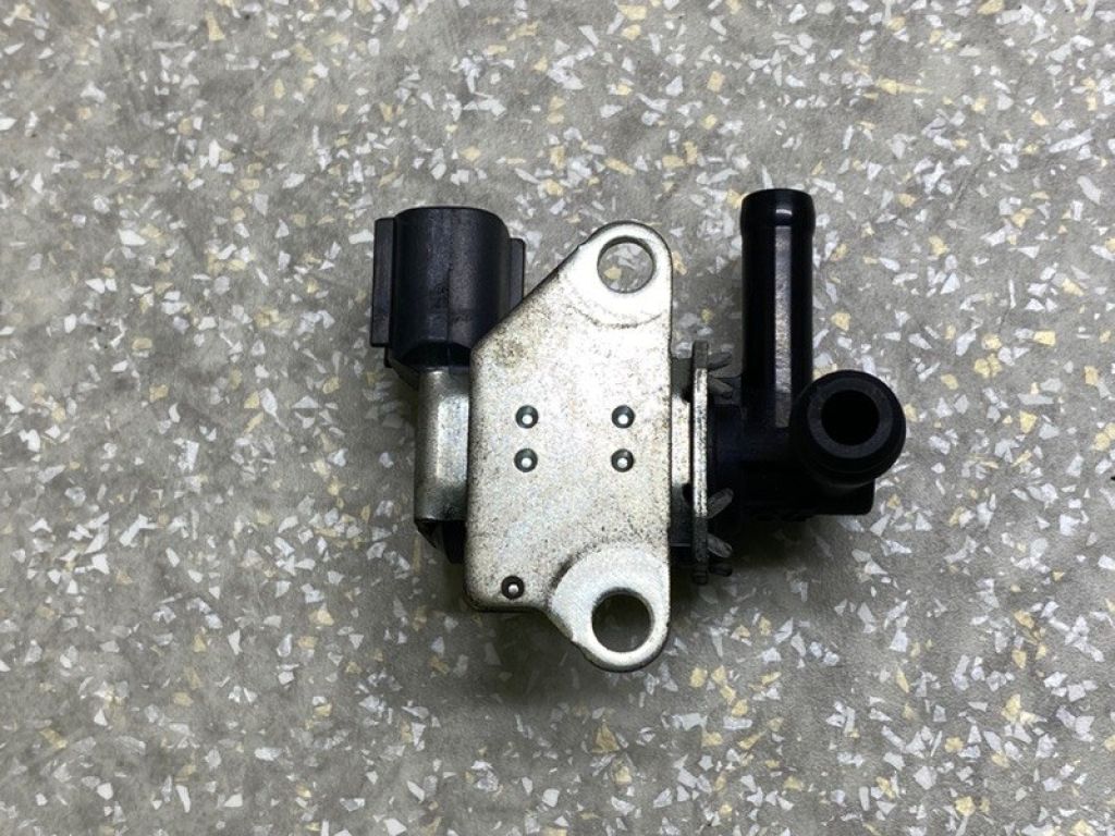 MN187611 | Клапан электромагнитный (вакуумный) MITSUBISHI OUTLANDER XL 05-13 - Фото 2