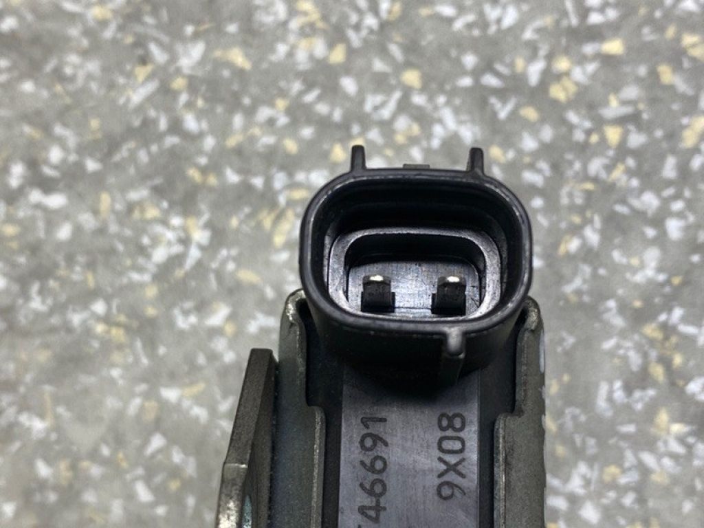 MN187611 | Клапан электромагнитный (вакуумный) MITSUBISHI OUTLANDER XL 05-13 - Фото 4