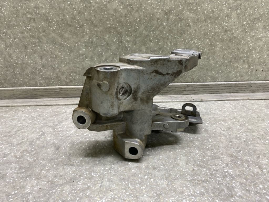 4450A021 | Кронштейн насоса ГУР MITSUBISHI OUTLANDER XL 05-13 - Фото 4