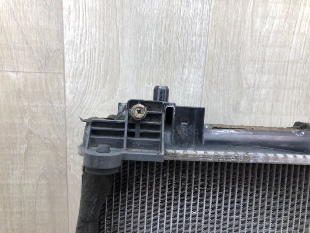 17700-65J10 | Радіатор основний SUZUKI GRAND VITARA 05-15 - Фото 2