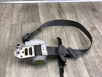 Ремінь безпеки задн. лів. TOYOTA TACOMA 05-15