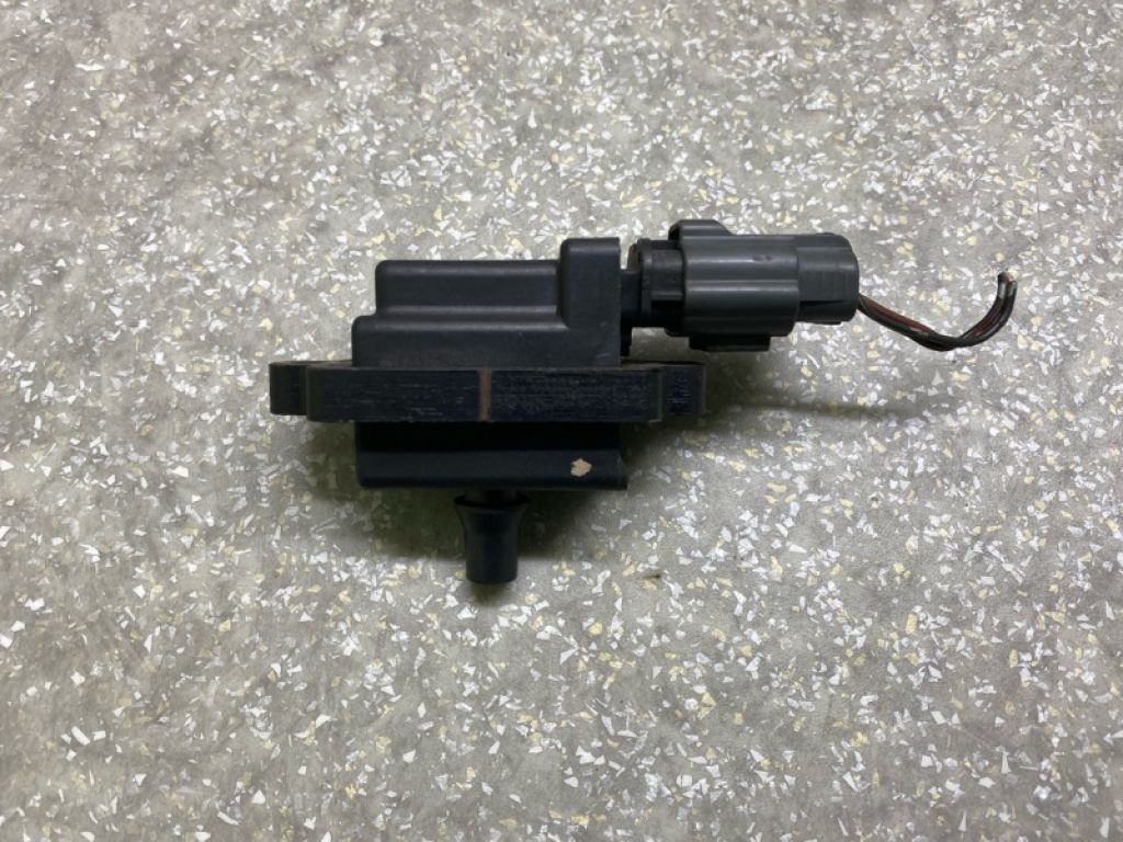 33410-77E21 | Катушка зажигания SUZUKI GRAND VITARA 98-05