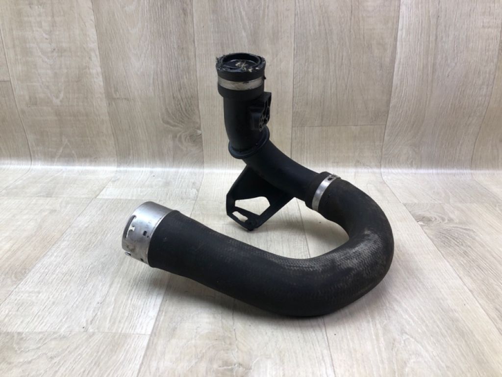 95182750 | Патрубок інтеркулера CHEVROLET SONIC 11-16