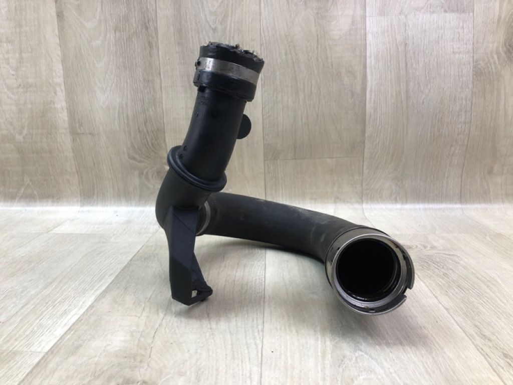 95182750 | Патрубок інтеркулера CHEVROLET SONIC 11-16 - Фото 4