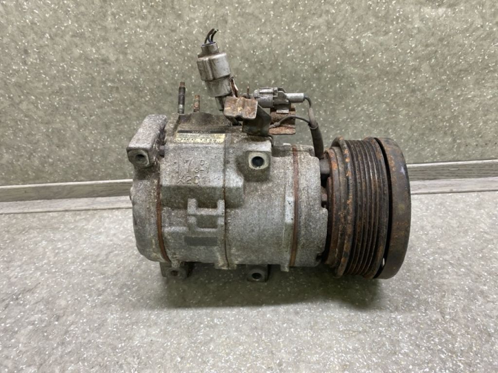 88320-0C010 | Компресор кондиціонера TOYOTA TUNDRA 99-06