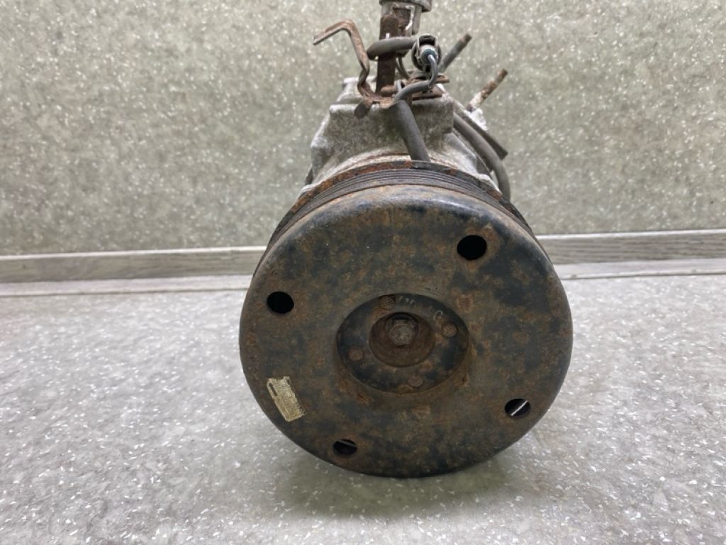 88320-0C010 | Компресор кондиціонера TOYOTA TUNDRA 99-06 - Фото 2