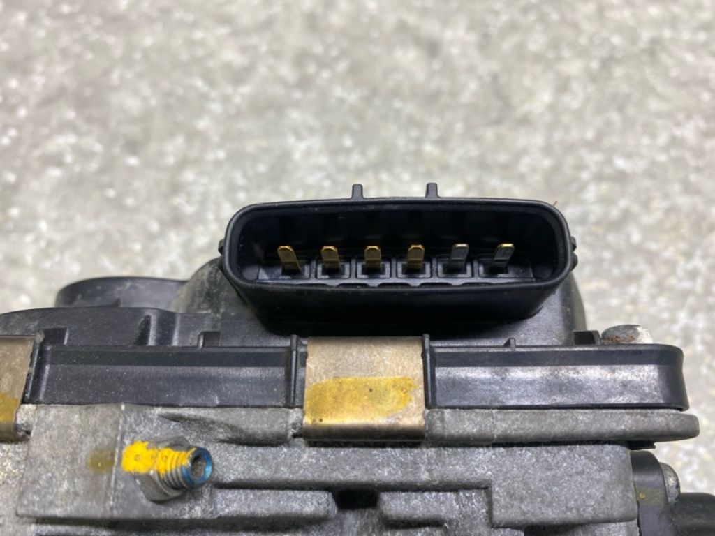 16400-RBB-J02 | Дросельна заслінка HONDA ACCORD CL7 / TSX 03-08 - Фото 4