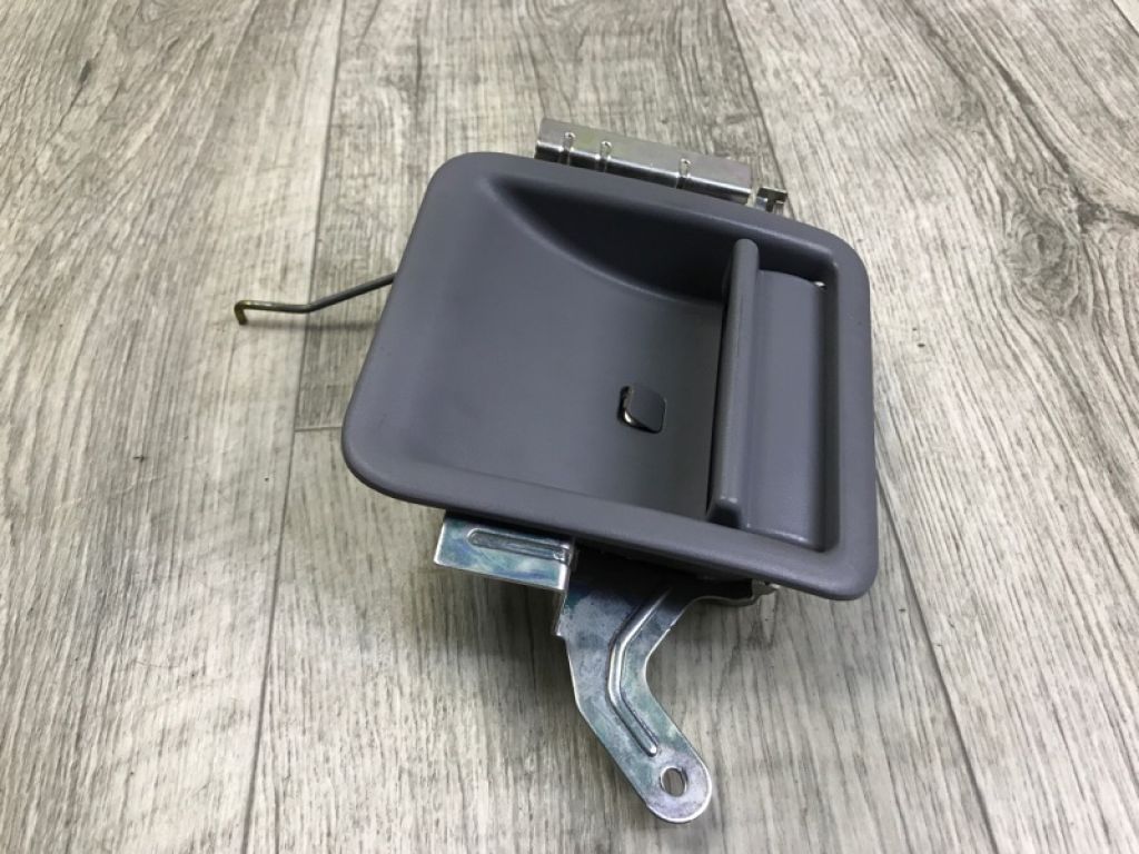 69298-04010-B0 | Ручка дверей внутрішня задн. лів. TOYOTA TACOMA 05-15 - Фото 3