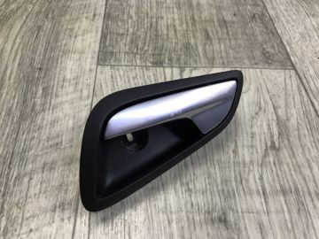 Ручка дверей внутрішня задн. лів. FORD FOCUS 10-18